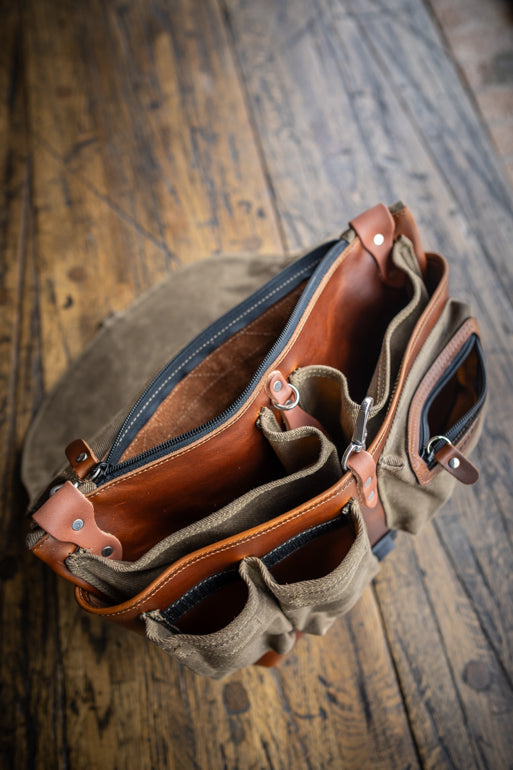 ELQ015-BR-LEATHER-CANVAS